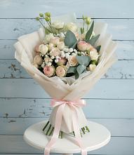 Букет цветов из:  Розы и Лизиантусы #REPLACE_PRED# Северобайкальске
