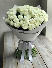 Букет 35 Белых роз в Северобайкальске