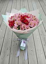 Букет цветов из:  Альстромерии в Северобайкальске