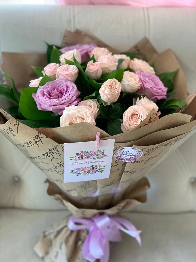 Букет цветов из: Розы в Северобайкальске