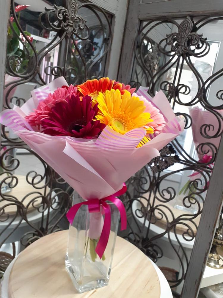 Букет цветов из: Герберы в Северобайкальске