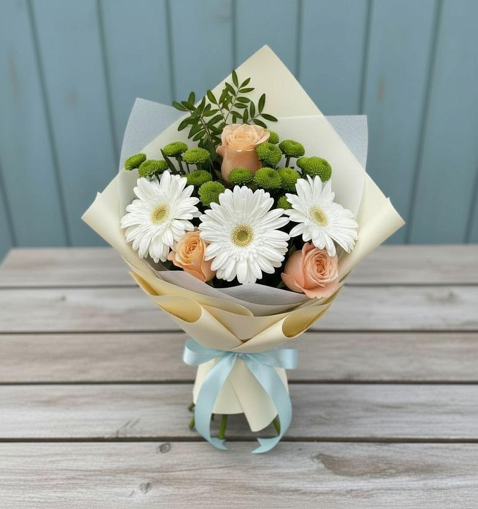 Букет цветов из: Герберы, Розы и Хризантемы в Северобайкальске
