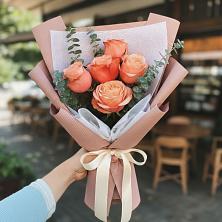 Букет цветов из:  Розы в Северобайкальске