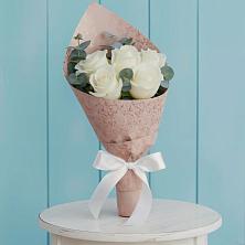 Букет цветов из:  Розы в Северобайкальске