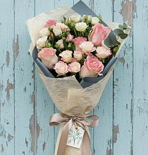 Букет цветов из:  Розы в Северобайкальске