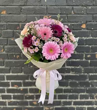Букет цветов из:  Герберы и Хризантемы в Северобайкальске