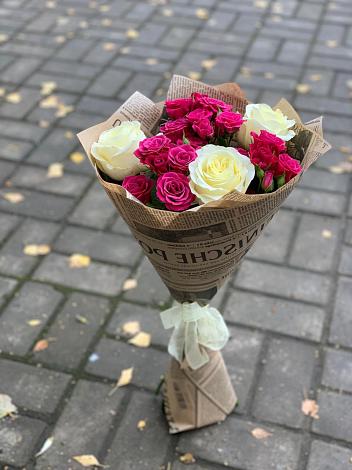 Букет цветов из: Розы в Северобайкальске